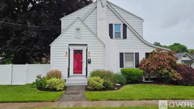 Main picture of 14 John St