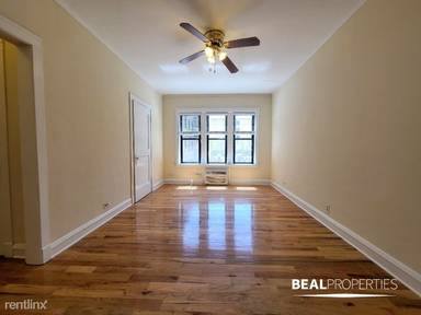 Main picture of 744 W Addison St