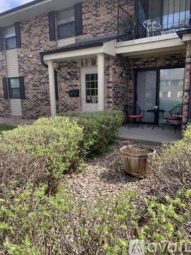 Main picture of 6650 Mariner Dr