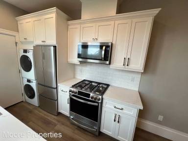 Main picture of 520 Lombard St