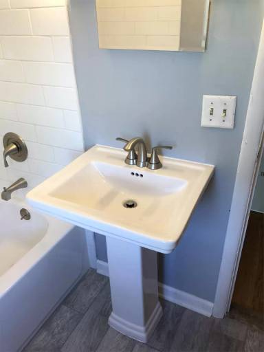 Main picture of 686 Ramona St