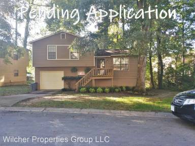 Main picture of 713 Springhollow Dr SW