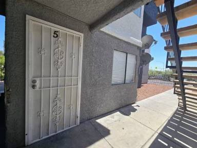 Main picture of 1701 N Rancho Dr