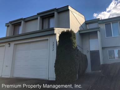 Main picture of 3832 Auburn Rd NE