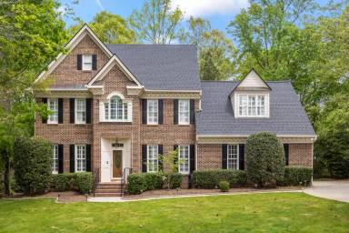 Main picture of 204 Benedetti Ct