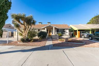 Main picture of 800 5th St