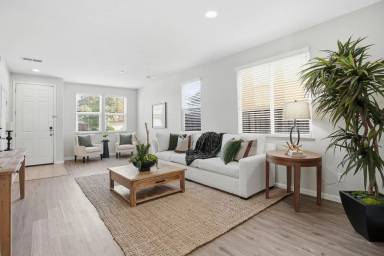 Main picture of 5421 Shennecock Way