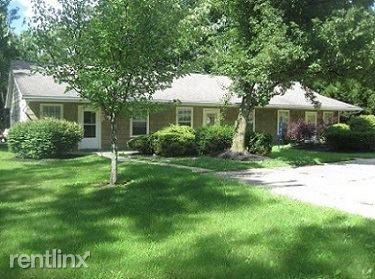 Main picture of 703-769 Hickory Ct