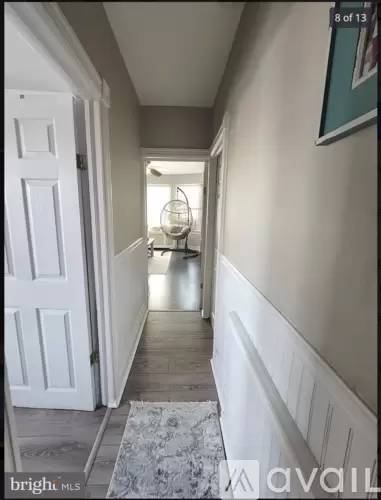 Main picture of 1126 N Olden Ave
