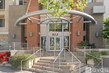 Main picture of 912 Campisi Way