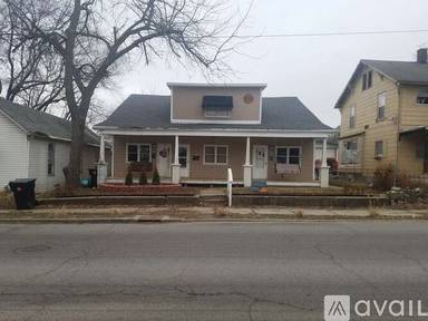 Main picture of 2818 S 22nd St