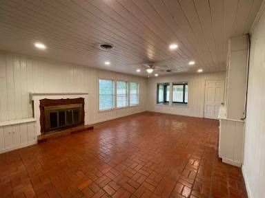 Main picture of 146 Dallas St