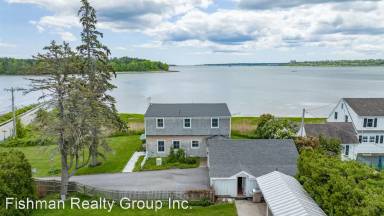 Main picture of 39 Andrews Ave