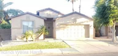 Main picture of 2771 E Carla Vista Dr