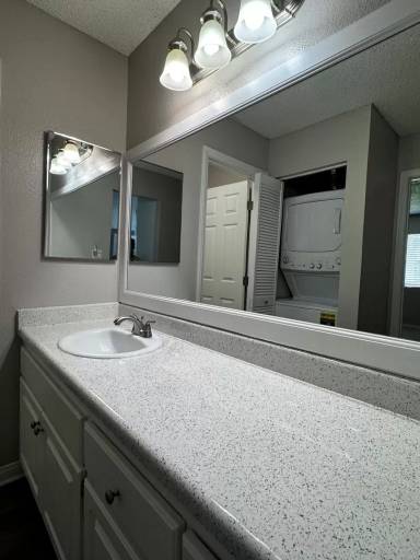 Main picture of Pacific Pointe South Apartments