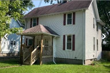 Main picture of 623 W Main St