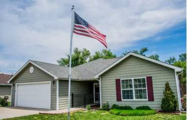 Main picture of 1511 N Clay St