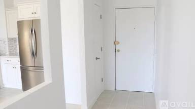 Main picture of 80 N Warren St