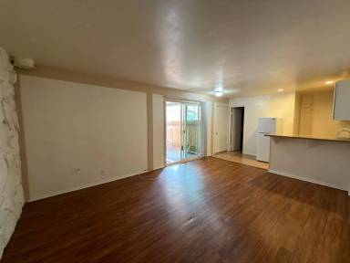 Main picture of 335 S Lemon St