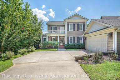 Main picture of 1672 Olmsted Dr