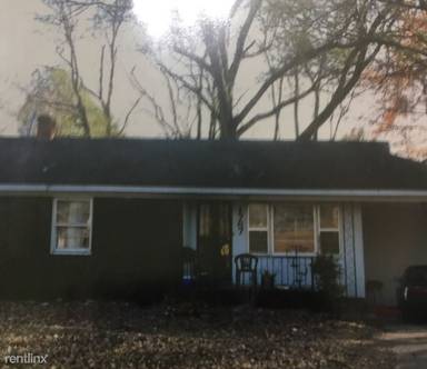 Main picture of 1767 Woodburn Dr