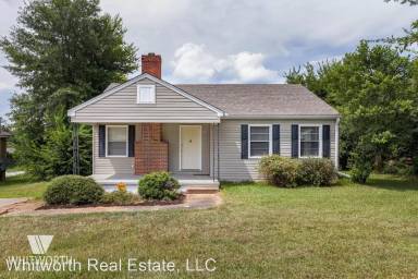 Main picture of 1608 13th St E