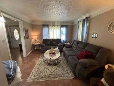 Main picture of 1008 Mount Rose Ave