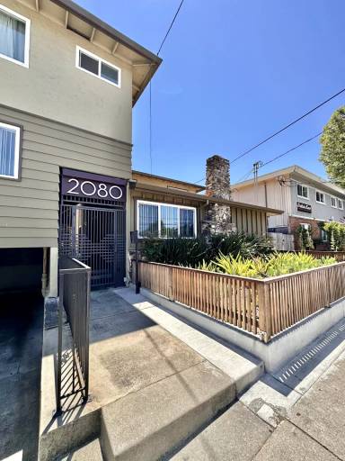 Main picture of 2080 Fruitdale Ave