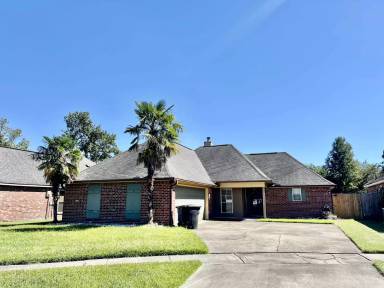 Main picture of 17410 Chasefield Ave