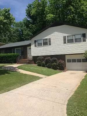 Main picture of 537 Edgeknoll Dr