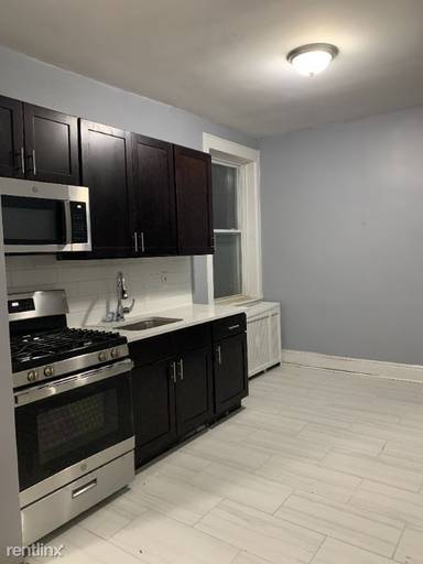 Main picture of 251 Lafayette Ave Apartments