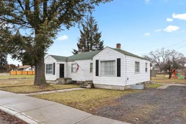 Main picture of 4313 N Adams Rd