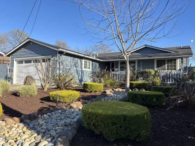 Main picture of 3593 Vancouver Way