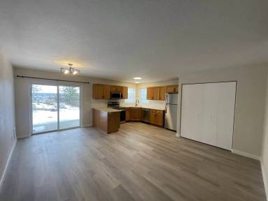 Main picture of 1605 E Hartson Ave