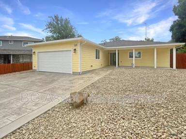 Main picture of 511 Dahlia Ct