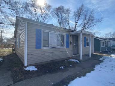 Main picture of 5147 E 10th Ave