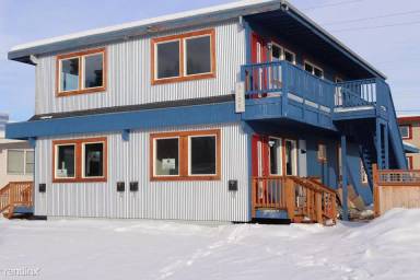 Main picture of 3105 Eureka St