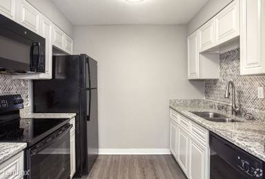 Main picture of 11301 N 53rd St