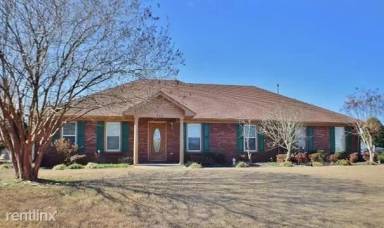 Main picture of 126 Mystic Way
