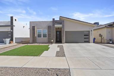 Main picture of 12312 Desert Palms Ave