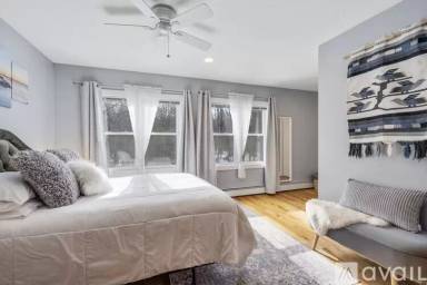 Main picture of 430 River Rd