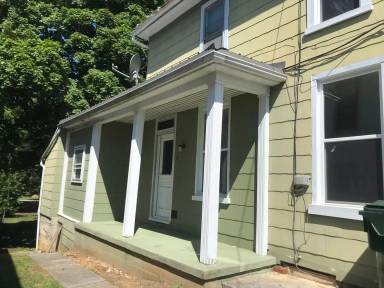 Main picture of 106 Middle Spring Ave