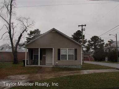 Main picture of 514 Massachusetts Ave