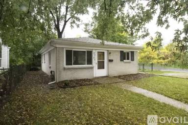 Main picture of 3757 Dixie Dr