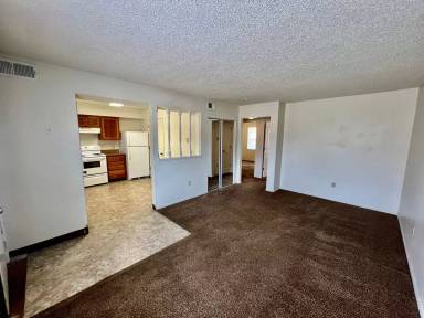 Main picture of 201 E 28th St