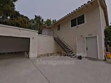 Main picture of 916 San Andres St