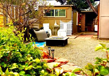 Main picture of 1945 Del Monte Dr