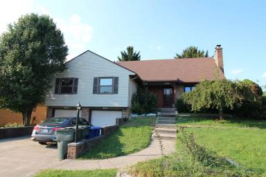 Main picture of 5880 Saranac Dr
