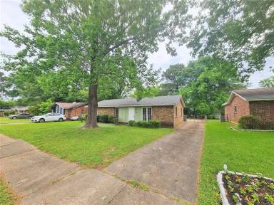 Main picture of 516 Lawndale Ln