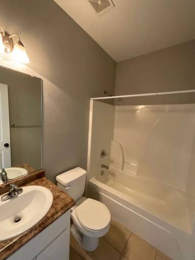 Main picture of 120 Village Run